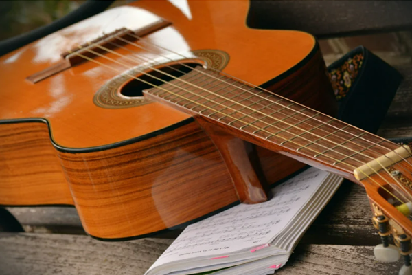 Could Dry Air Be Cracking Your Guitar's Soundboard Right Now?